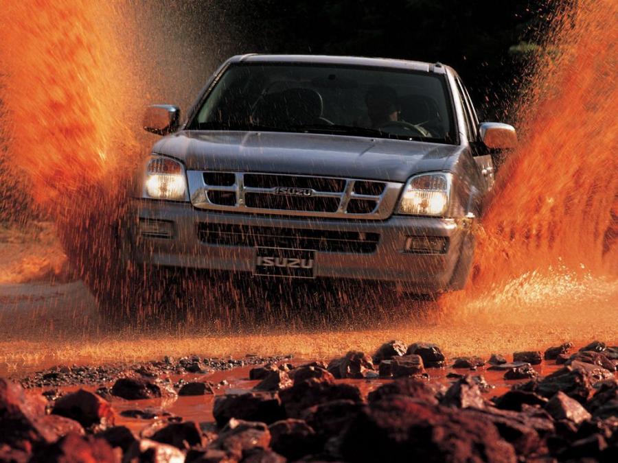  Isuzu D-Max Double Cab 2002 года  (фото 4 из 7)